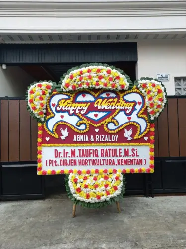 Papan Bunga Pernikahan rogojampi banyuwangi